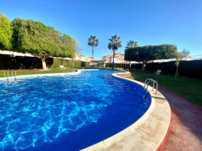 Holiday Apartment with pool and roof terrace Limonar Torrevieja